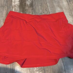 red lululemon shorts!❤️